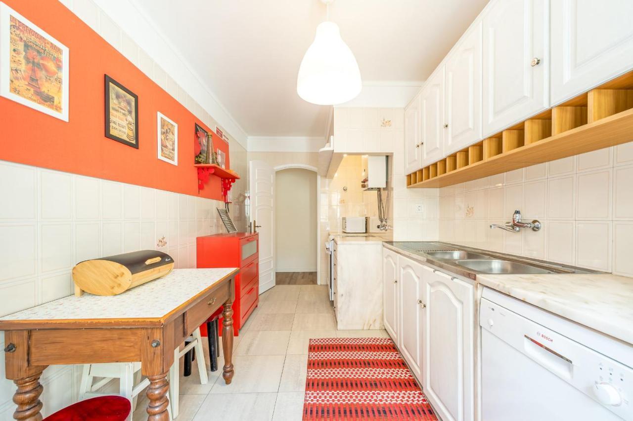 Guestready - Minimalist Downtown Apt With Terrace Leilighet Carcavelos  Eksteriør bilde
